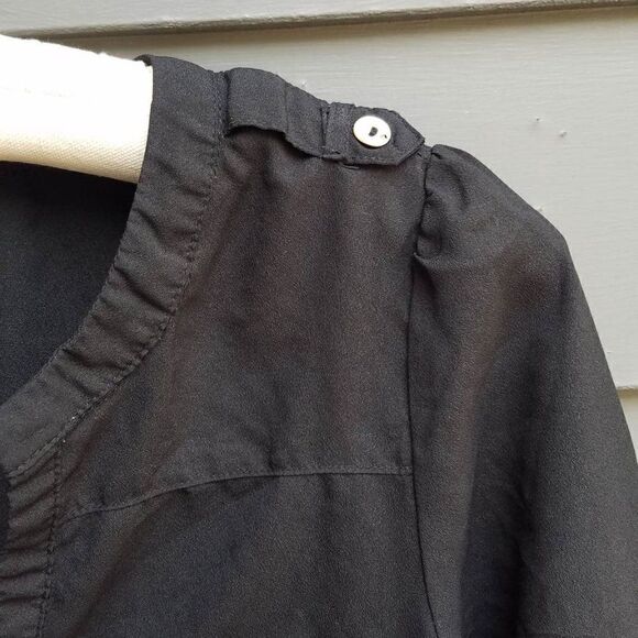 Hawthorne Black Sheer Rushed Short Sleeves Blouse Size Medium - Picture 6 of 10